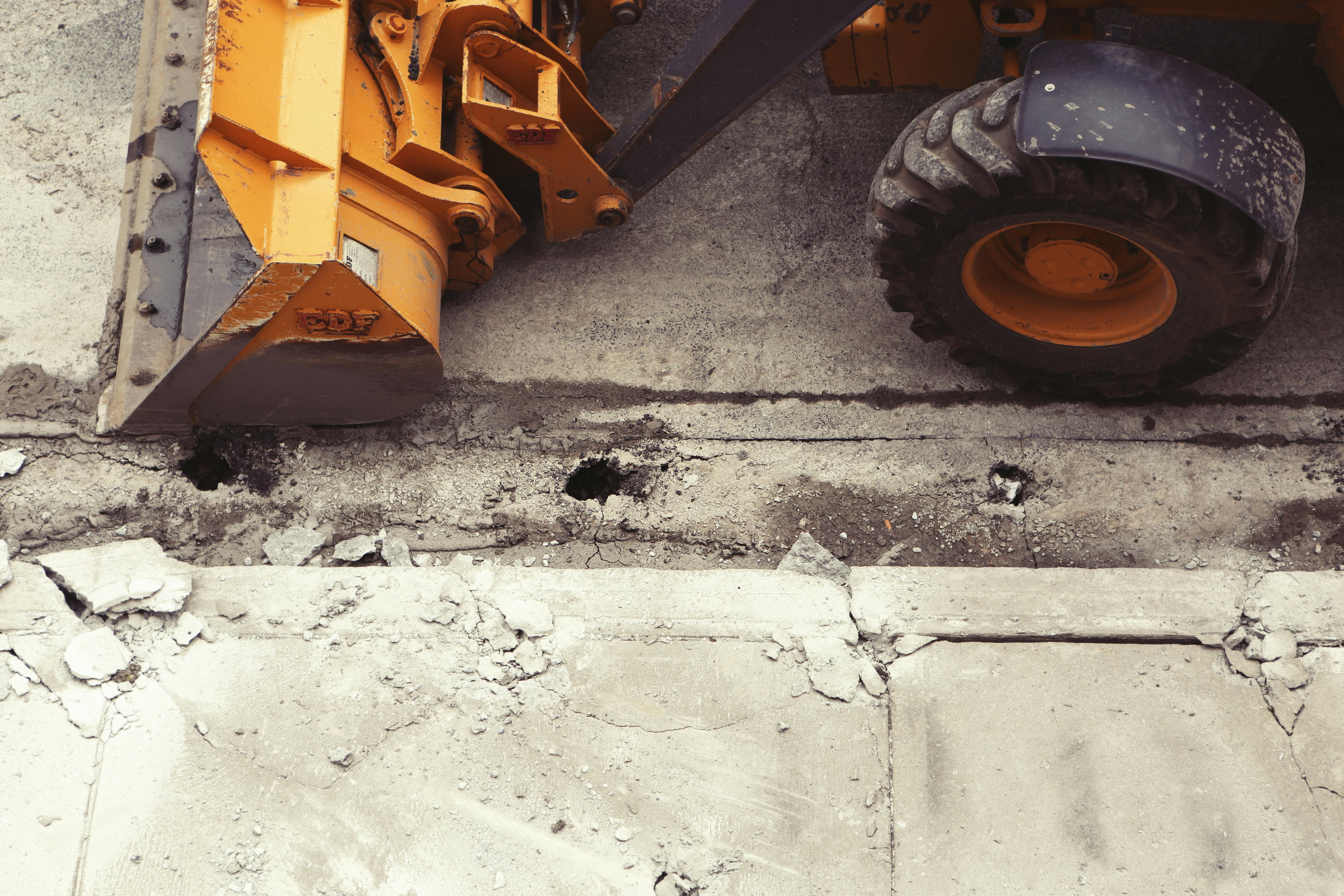 DECOMMISSIONING & ABANDONMENT